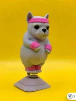 Декоративная фигурка «На пружинке — Мопс с розовой повязкой»