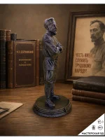 Декоративная статуэтка М3Д «Ф.Э. Дзержинский» Декоративная статуэтка М3Д «Ф.Э. Дзержинский»