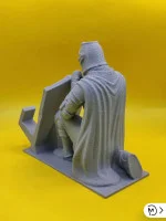 Декоративная подставка для телефона «Рыцарь»