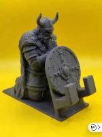 Декоративная подставка для телефона «Викинг»