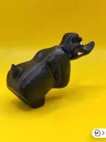 Злая утка на капот автомобиля с болтом