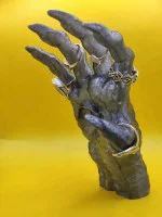 Подставка для украшений - Рука( серая) правая