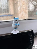 Декоративная фигурка «На пружинке — Мопс с голубой повязкой»